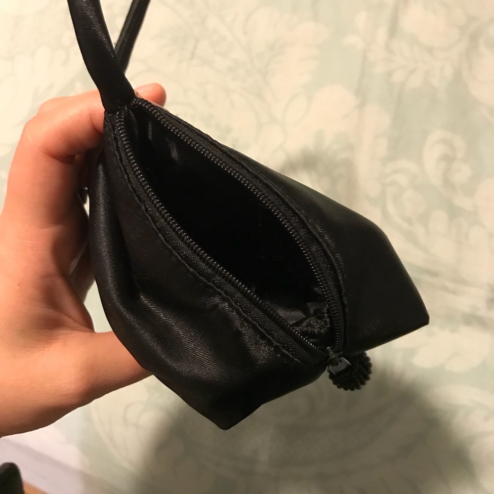 Only Essentials Purse - Picture 2 of 3